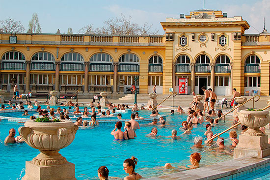 Bains printaniers à Budapest Bains printaniers à Budapest