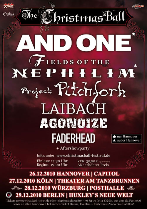 christmas-ball-berlin