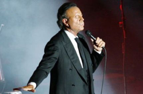 julio-iglesias-barcelone julio-iglesias-barcelone