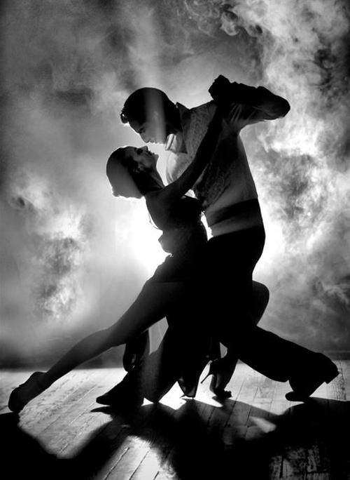 Un voyage au rythme des danses les plus typiques