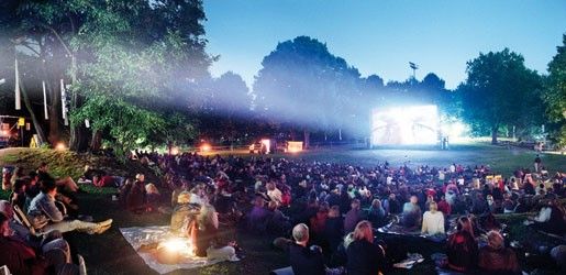 Plans nocturnes à Berlin